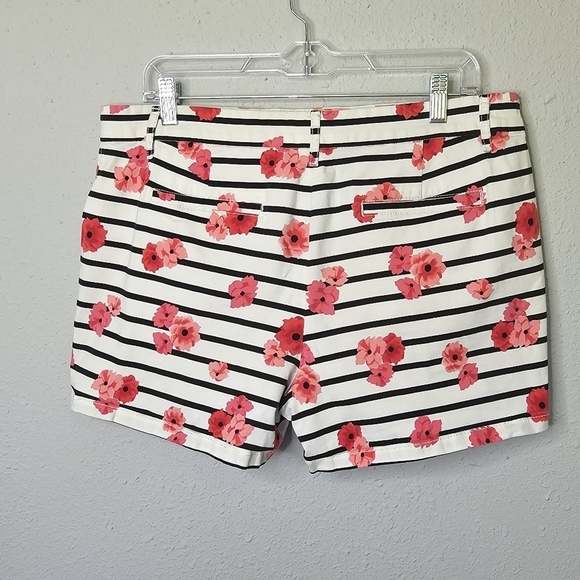 Elle Striped Floral Chino Walking Shorts‎ Women Pink Black White Size 12 - Picture 6 of 14